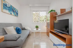 C55 Cosy Apartment close to the beach - Image 3