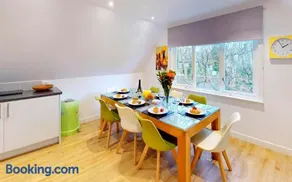 St Ives Fir Tree Lodge - Image 3