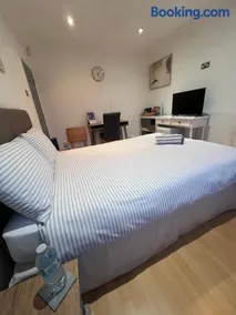 The Bungalow by SJP - Double Room - Image 2