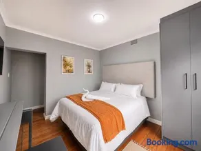 Pecan Tree Lodge - Image 1