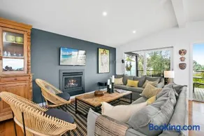 Evans Beach Retreat - Image 3