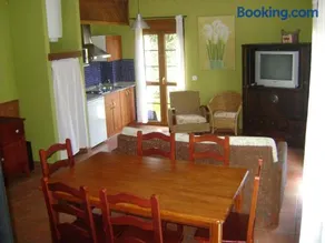 Apartamentos Dos Robles - Image 4