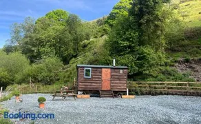 Berwyn Shepherds Hut - Image 2