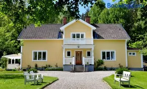 Eden's Garden Cottages - Image 2