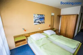 Hotel Derby - Image 3