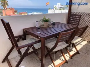 El Cortijuelo. Magnificent triplex terraced house with rooftop of 18m2, overlooking the sea. Parking - Image 3
