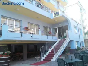 Hotel Majestic - Image 4