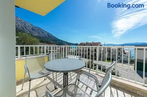 Apartments by the sea Igrane, Makarska - 20014 - Image 1