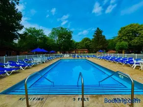 Put-in-Bay Island Club #22 - Image 2