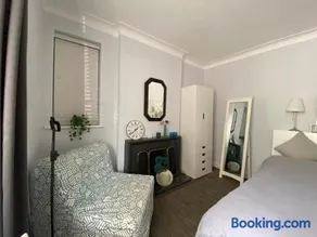 Spacious Double Studio-style room - Image 3