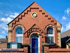 Wesleyan House - Image 1