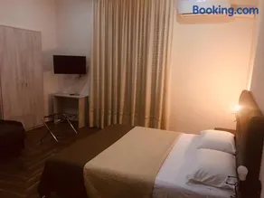 B&B La Storia Di Napoli - Image 2