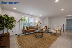 5BD - Game Room - Backyard & BBQ - 20 Mins to DEN - Image 1