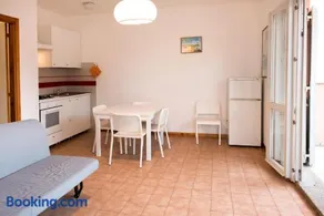 M126 - Marcelli, trilocale fronte mare in residence con piscina - Image 5