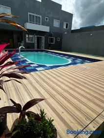 Casa com piscina e ar condicionado - Image 1