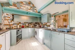 3 Bed in Bakewell oc-96293 - Image 4