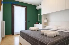 Appartamento Vista Lago con Giardino e Piscina - Image 2