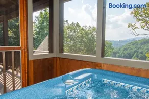 Lazy Dog Log Cabin, Hot Tub, Fishing Lake, New River Access, Foosball - Image 2
