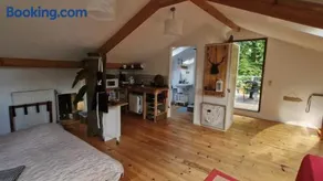 Studio autonome Magnifique1 gde Chambre ET 1 pte avec JARDIN d hiver TB situé Chaumont-Gistoux - Image 2