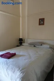 Gallery Flat - Image 3