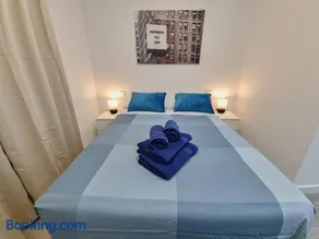 Apartamentos Bielsa 'Madrid Río' - Image 5