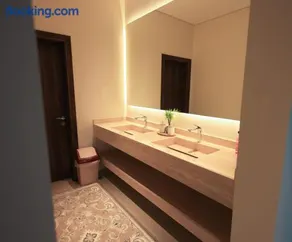 Al Tharaa Chalet استراحة الثراء - Image 4