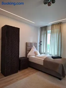Modernes Wohlfühl-Apartment zentral - Image 3