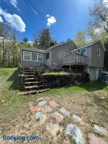 MARY'S LAKEVIEW - LIMIT 10 home - Image 2