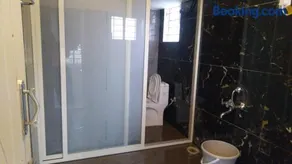 Nandi Skandagiri Guest House - Image 3