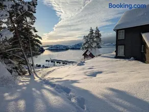 Svært nydelig fritidshytte - Image 4