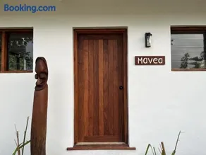 Lope Lope Beach Bungalows - Image 5