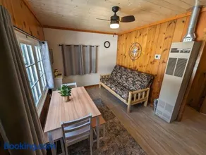 2BR 1BA Cabin #3 Riverside Point Resort - Image 1