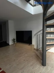 Helle, moderne Wohnung in der Innenstadt - Image 2