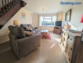 Newholme Cottage - Bird Watchers Paradise - Crabpot Cottages Hunstanton - Image 1