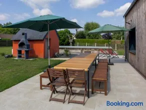 Maison familiale avec piscine chauffée, salle de jeux et grand jardin - 5 chambres, 15 couchages - FR-1-410-340 - Image 3