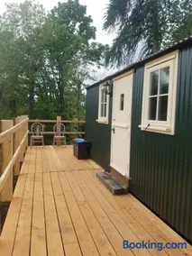 Rhydydefaid Cwt Clyd - Cosy Hut - Image 2