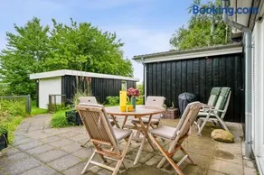 Njoy Your Holiday In A Charming And Well-Maintained Holiday Home Near The Child-Friendly Begtrup Vig Beach Surrounded By Nature And Tranquillity - Image 3