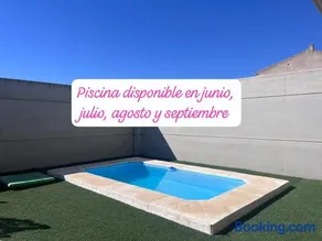 Villa Luz TERRAZA-SOLARIUM DE 100 m2, BARBACOA Y PISCINA - Image 3