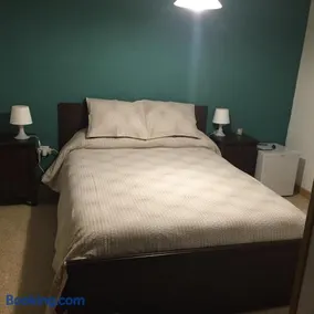 Hostal Tres Cantos - Image 2