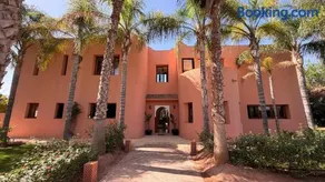 Villa Amazonika By La Siredrah - Image 3