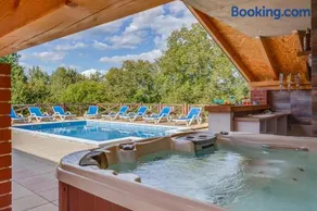 Peaceful Villa in Gornje Dubrave with Private Pool - Image 2