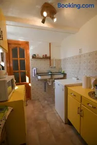 Kerti lak - Image 5