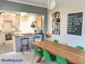 21 British Road - Image 3