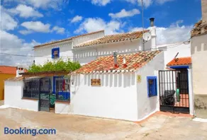 Casa Cueva Alegría - Image 2