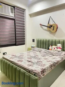 Luxury Room Studio in Home - Image 1