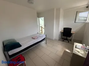 Elegant Private room in Colombes - Image 2
