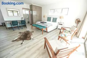 Hermanus Reefs - Image 3