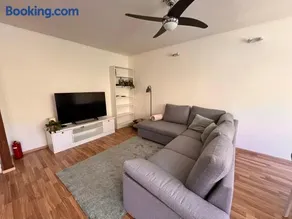 Leisi Forest View Apartment - Image 3