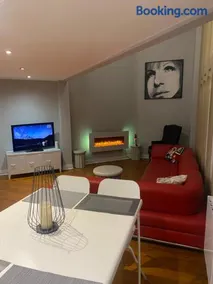 1 Morpeth Court - Image 2