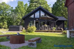 Newly built cottages with jacuzzy and sauna - Image 5